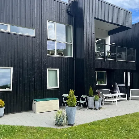 Fantastic Family House For 9 People